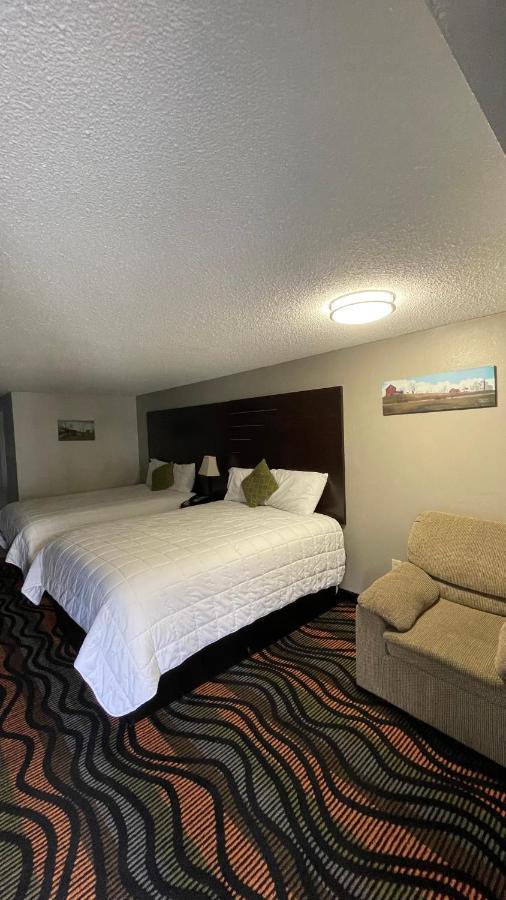 Country Town N' Suites Gatlinburg Bagian luar foto