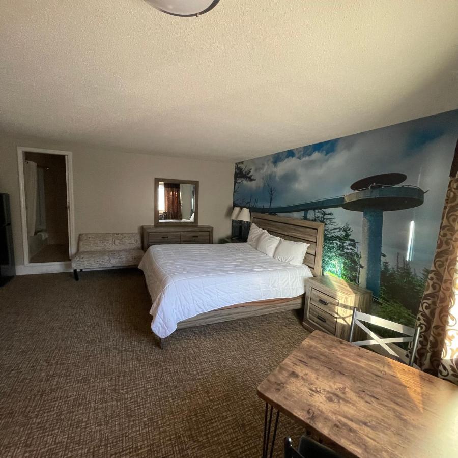 Country Town N' Suites Gatlinburg Bagian luar foto