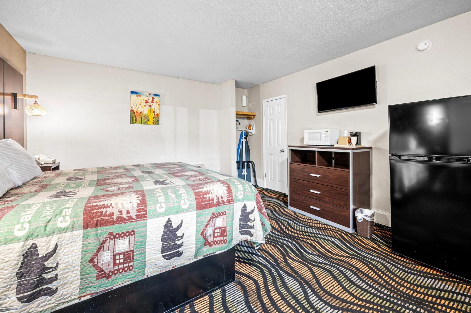 Country Town N' Suites Gatlinburg Bagian luar foto