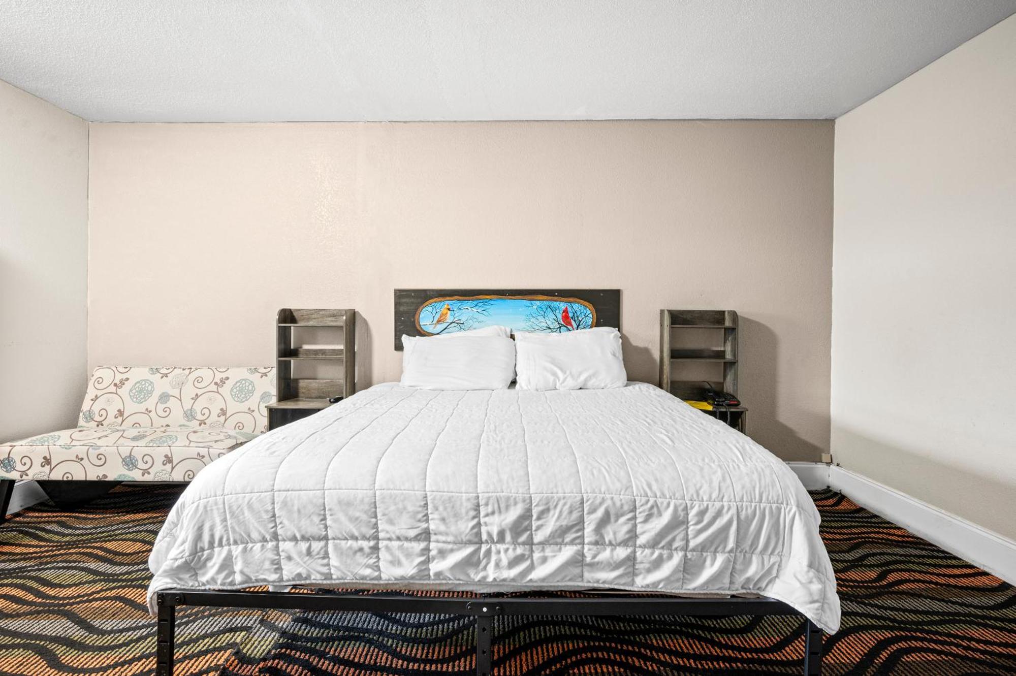Country Town N' Suites Gatlinburg Bagian luar foto