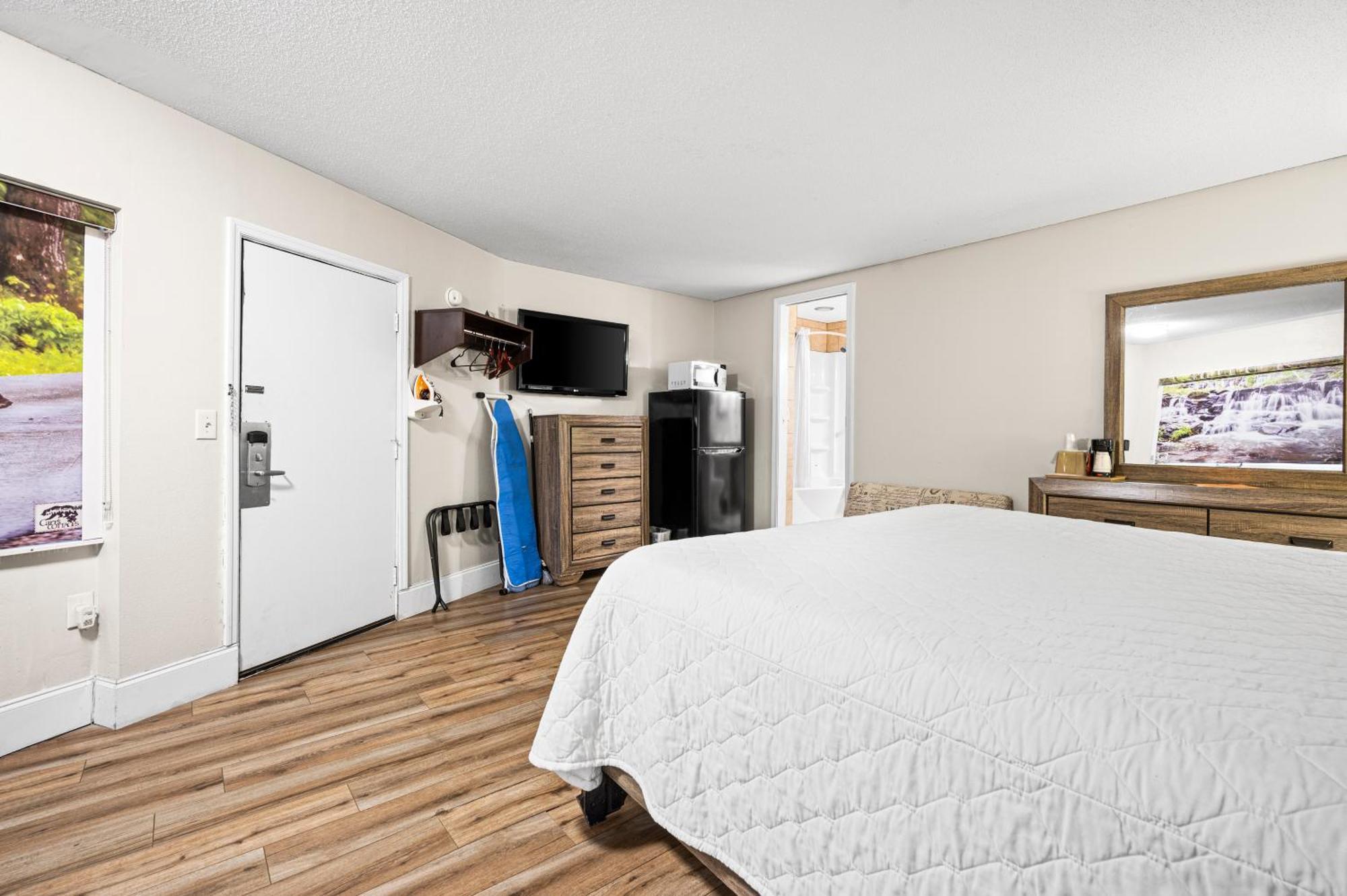 Country Town N' Suites Gatlinburg Bagian luar foto